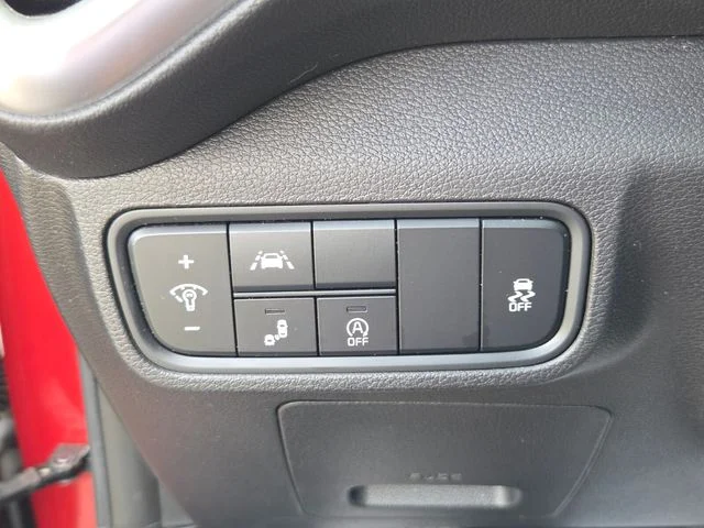 Used 2021 Orange Kia S image 26