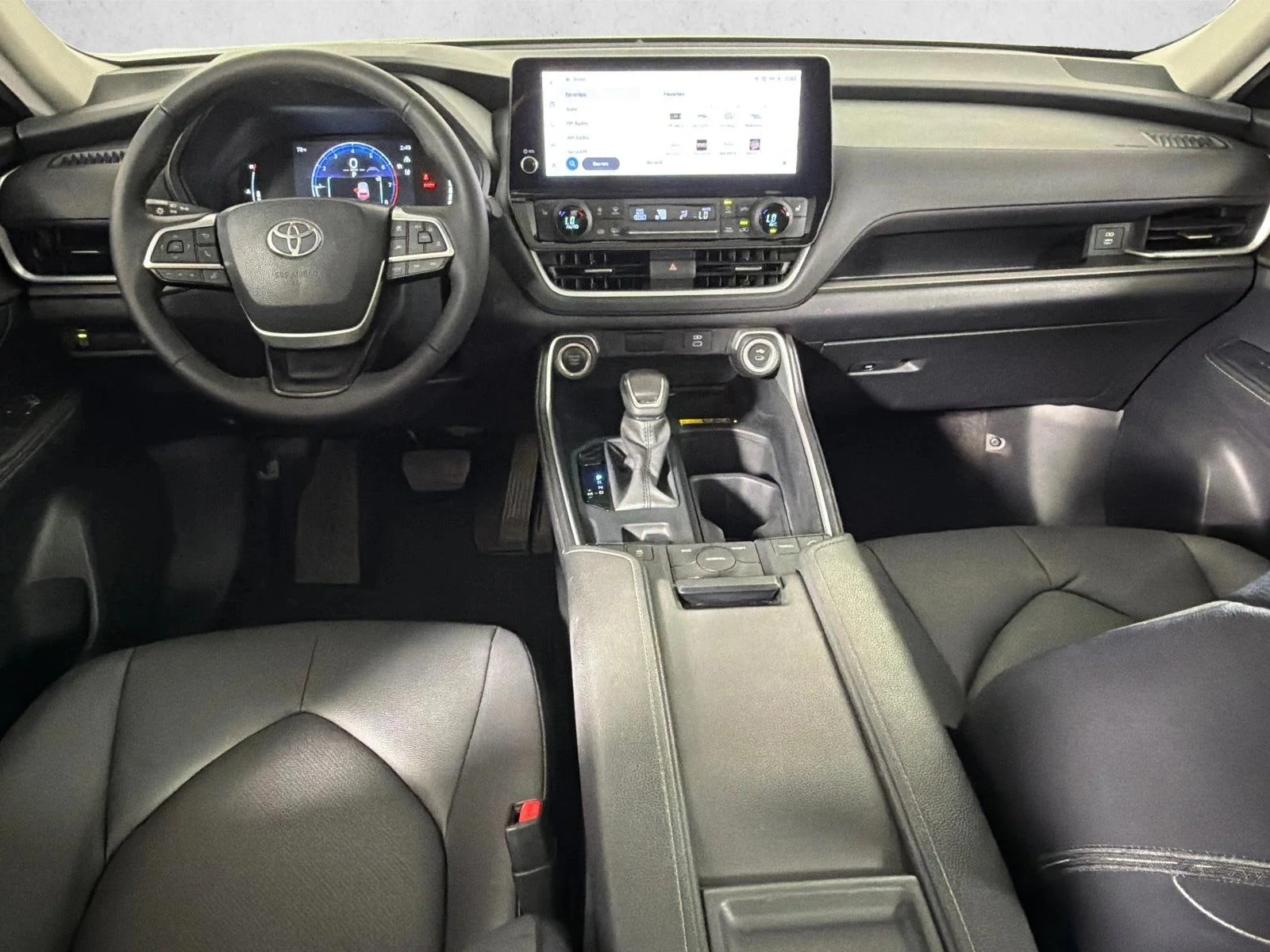 Used 2024 Gray Toyota XLE image 24