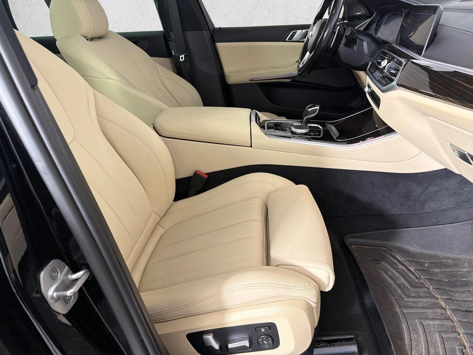Used 2021 Jet Black BMW sDrive40i image 15