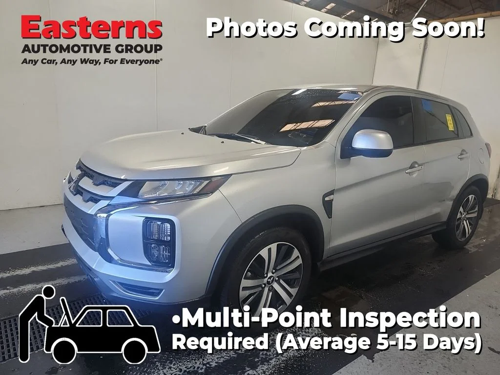 Used 2024 Silver Mitsubishi 2.0 ES image 1