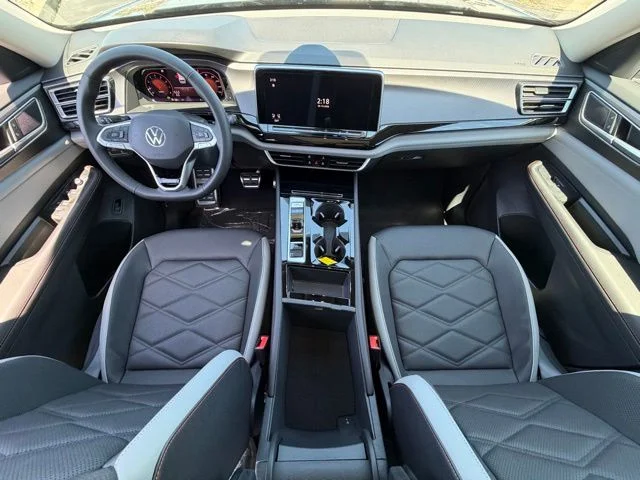New 2026 Black Volkswagen 2.0T Peak Edition image 13