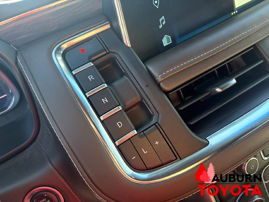 Used 2024 Dark Ash Metallic Chevrolet Z71 image 14