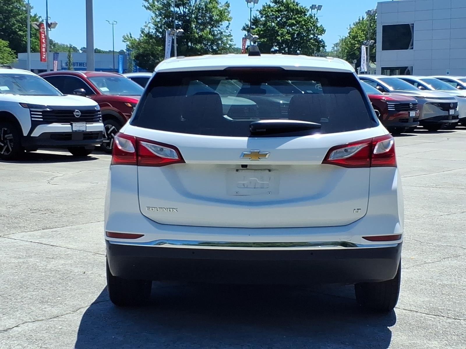 Used 2019 Summit White Chevrolet LT image 8