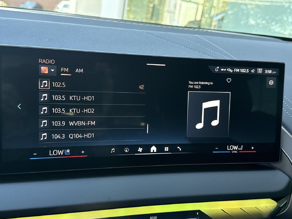 New 2026 Black Sapphire Metallic BMW 30 xDrive image 16