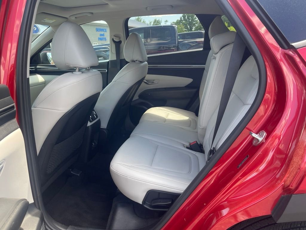 Used 2023 Red Hyundai SEL image 16