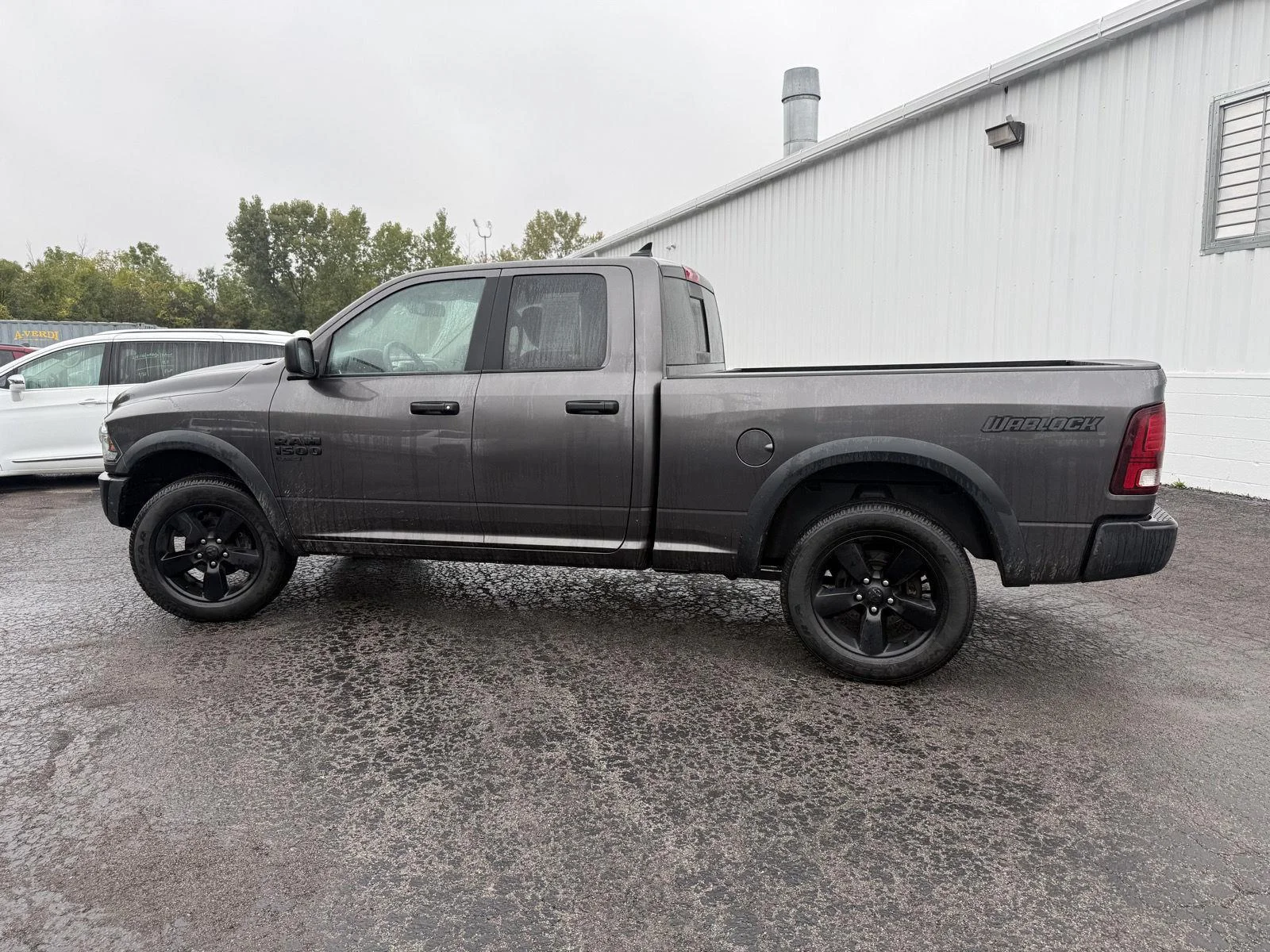 Used 2020 Granite Crystal Metallic Clearcoat Ram Warlock image 8