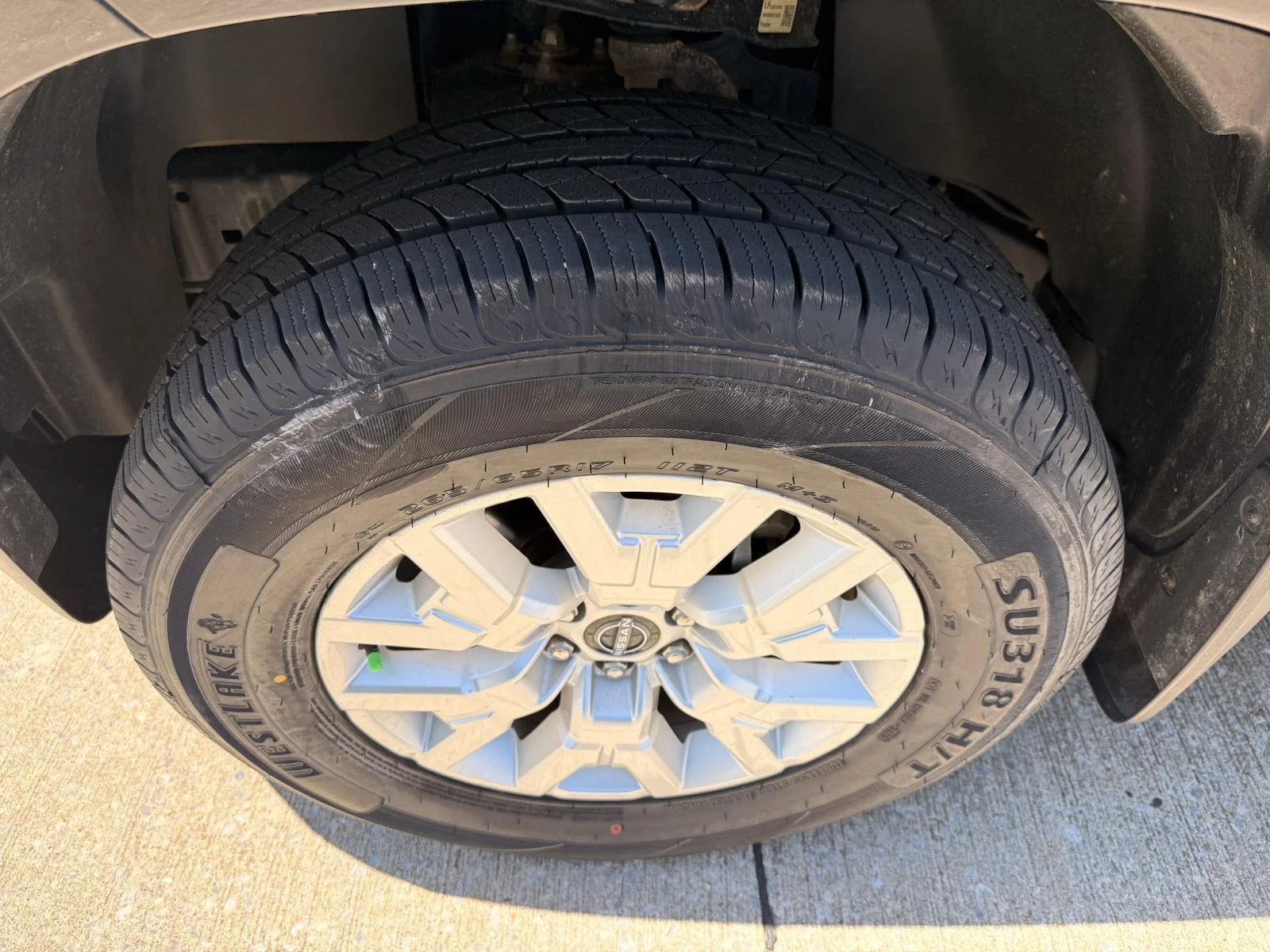 Certified Used 2022 Super Black Nissan SV image 3