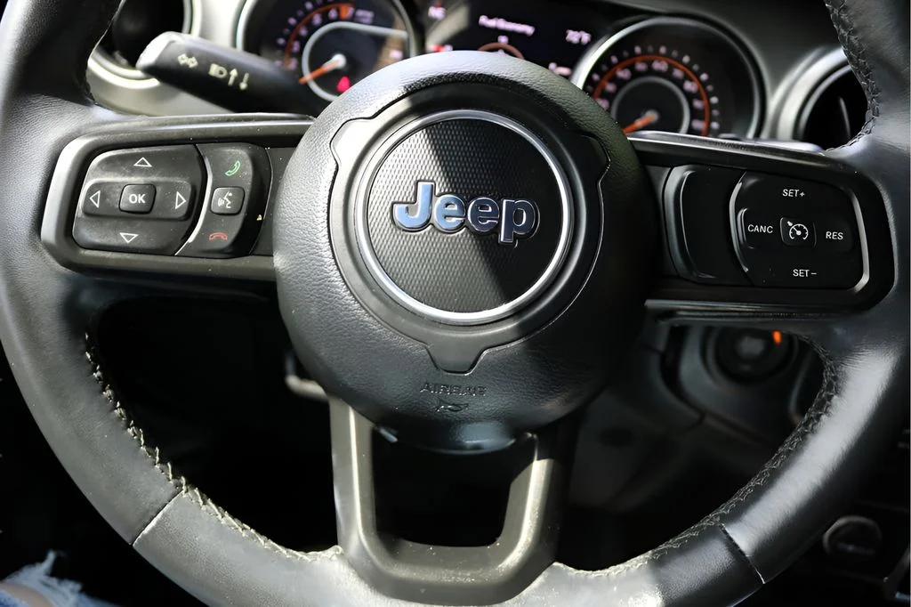Used 2021 Black Jeep Unlimited Sport S image 23