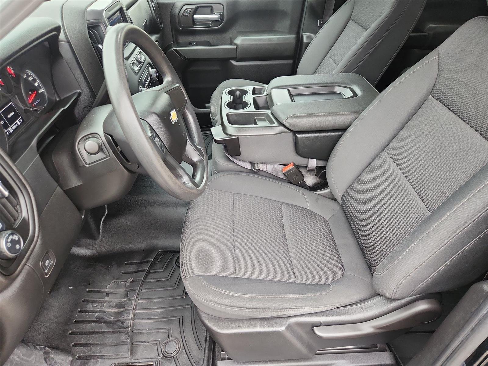 Used 2022 Black Chevrolet Custom image 17