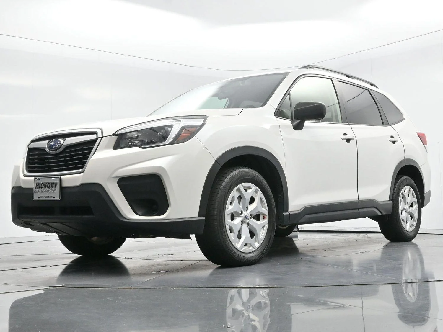 Used 2021 Crystal White Pearl Subaru Base image 43