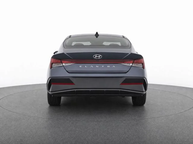 Used 2024 Gray Hyundai SEL image 6