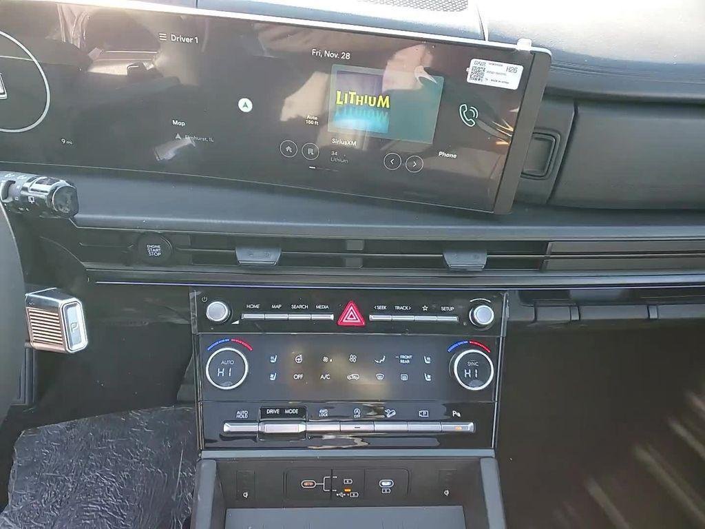 New 2026 White Hyundai Calligraphy AWD image 19