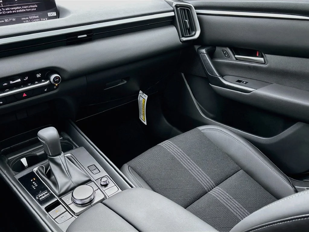 New 2026 Wind Chill Pearl Mazda Preferred AWD image 24