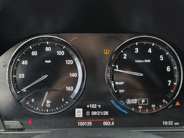 Used 2020 Jet Black BMW sDrive28i image 22
