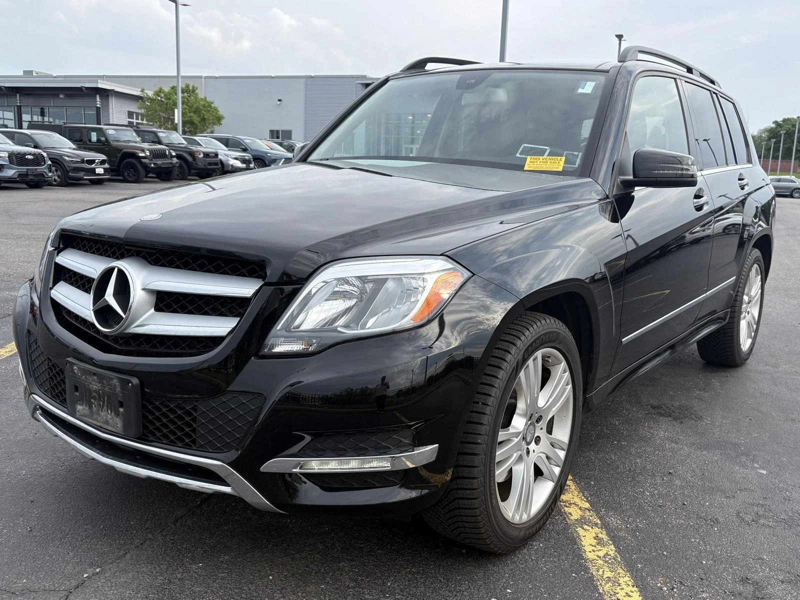 Used 2014  Mercedes-Benz GLK 350 image 3