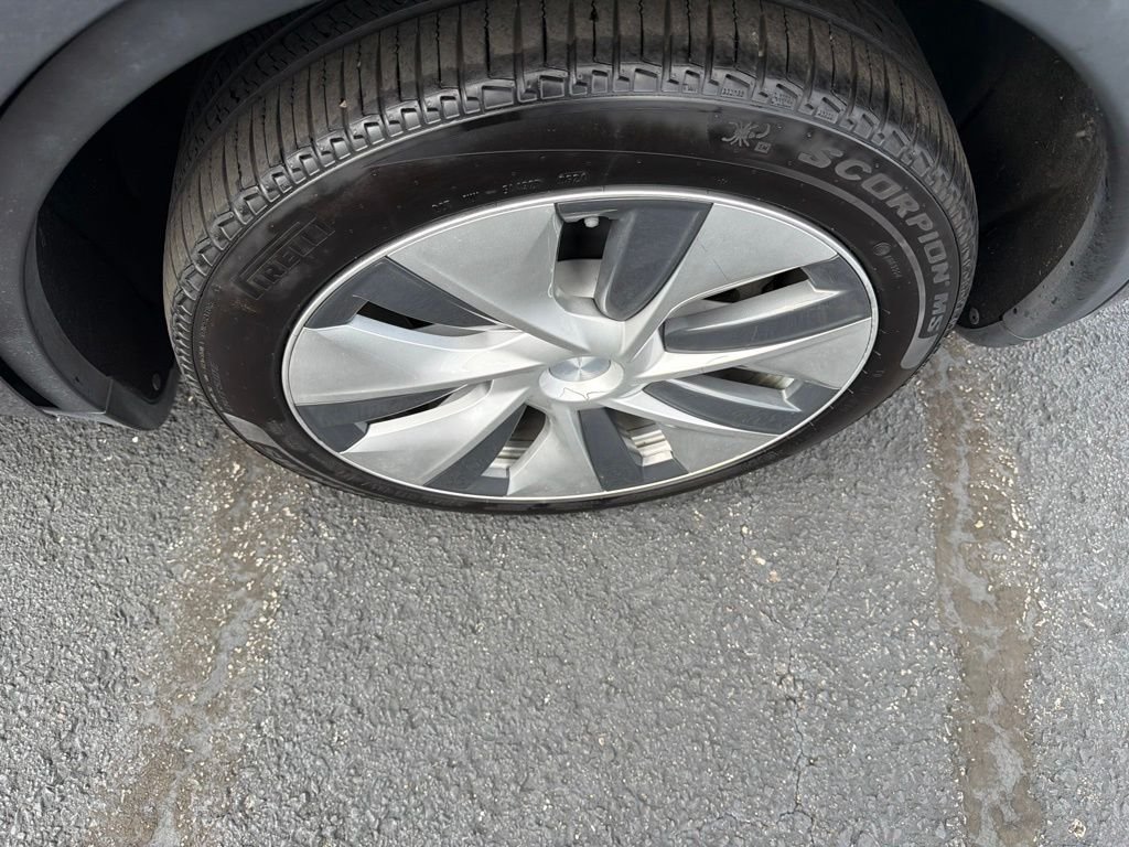 Used 2022 Gray Tesla Long Range image 11
