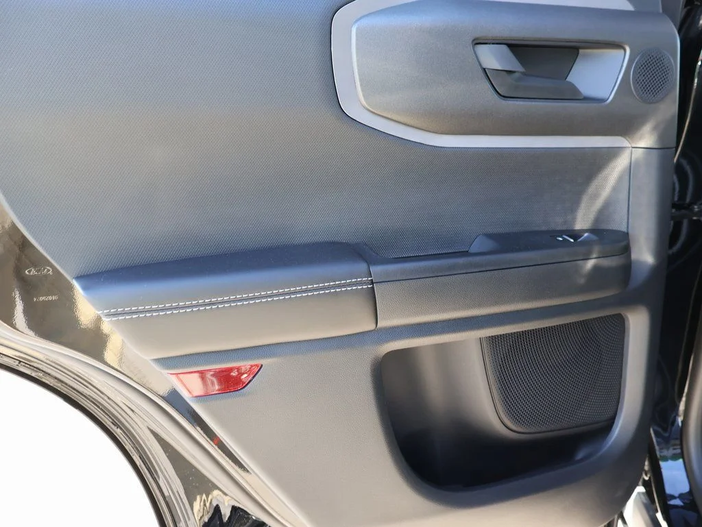 New 2025 Shadow Black Ford Outer Banks® image 16