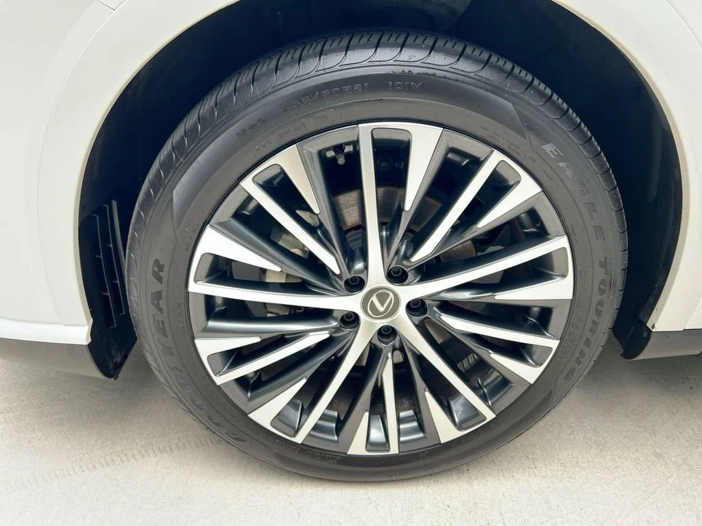 2023 Lexus RX 350 - Photo 9