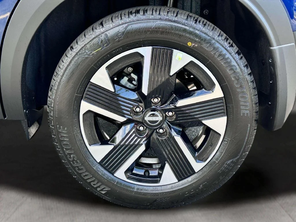 New 2027 Deep Blue Pearl Nissan SV image 9