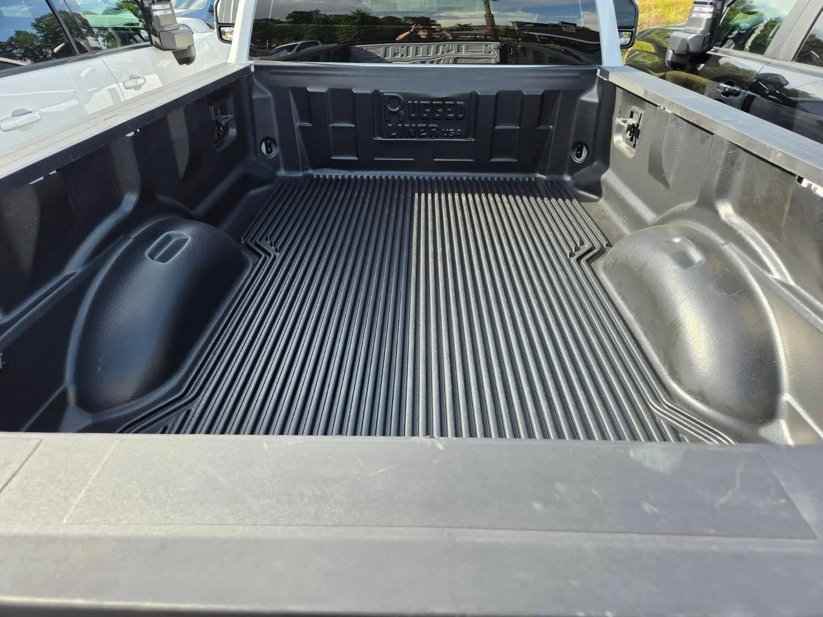 Used 2023 Oxford White Ford XL image 14