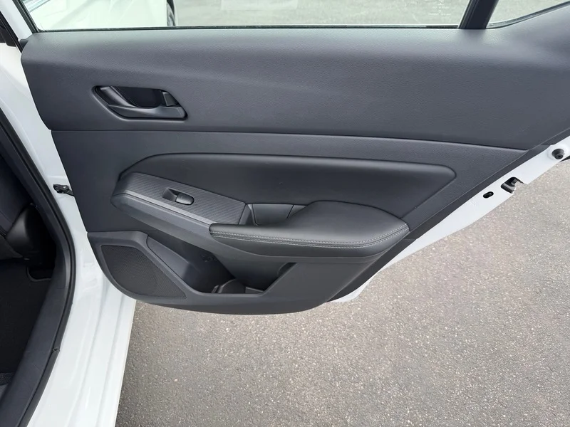 Used 2025 Glacier White Nissan SV image 22