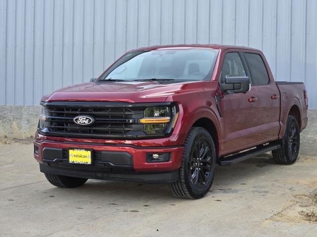 New 2026 Ruby Red Metallic Tinted Clearcoat Ford XLT image 22