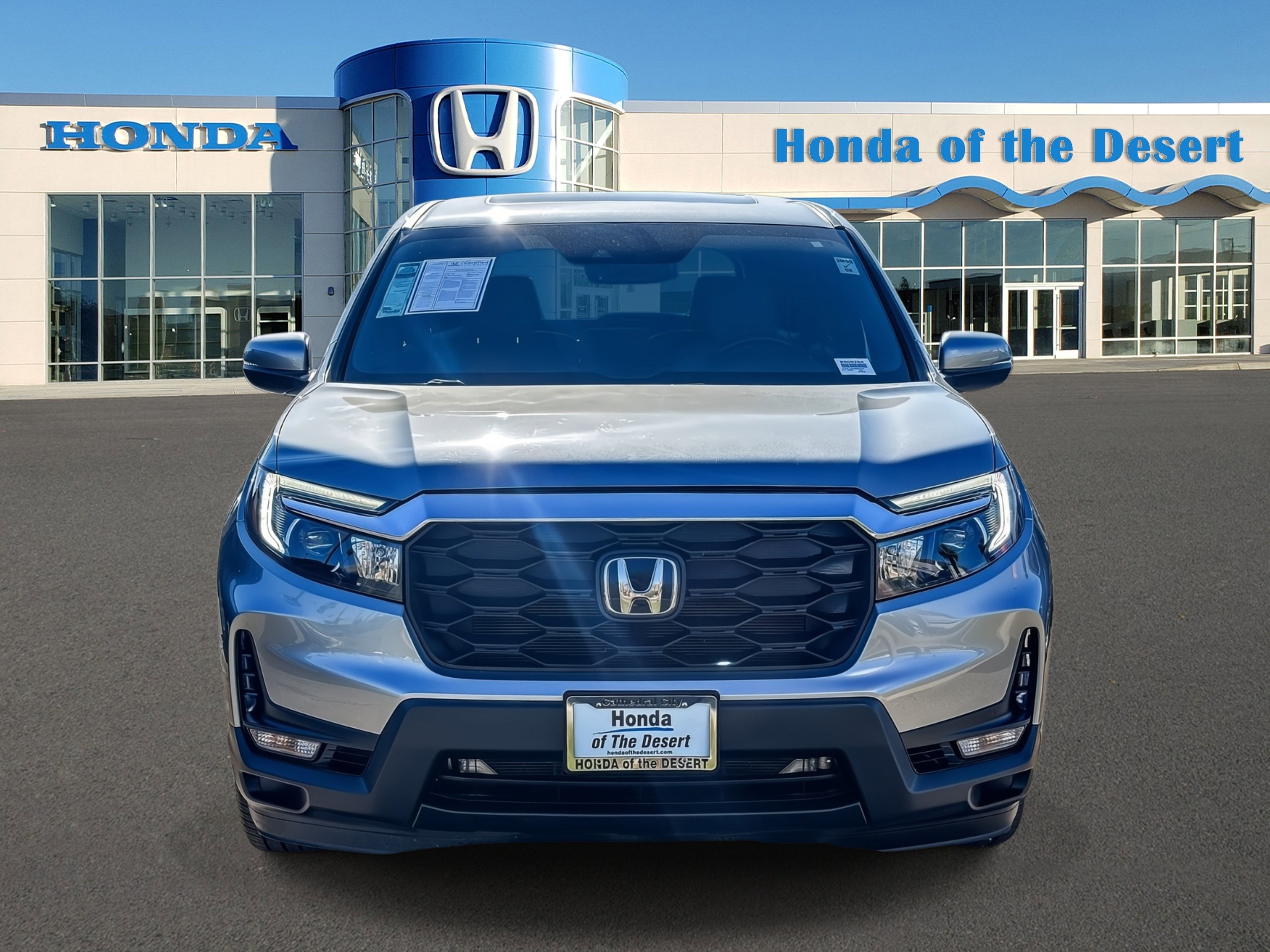 Certified Used 2022 Lunar Silver Metallic Honda 2WD EX-L image 32
