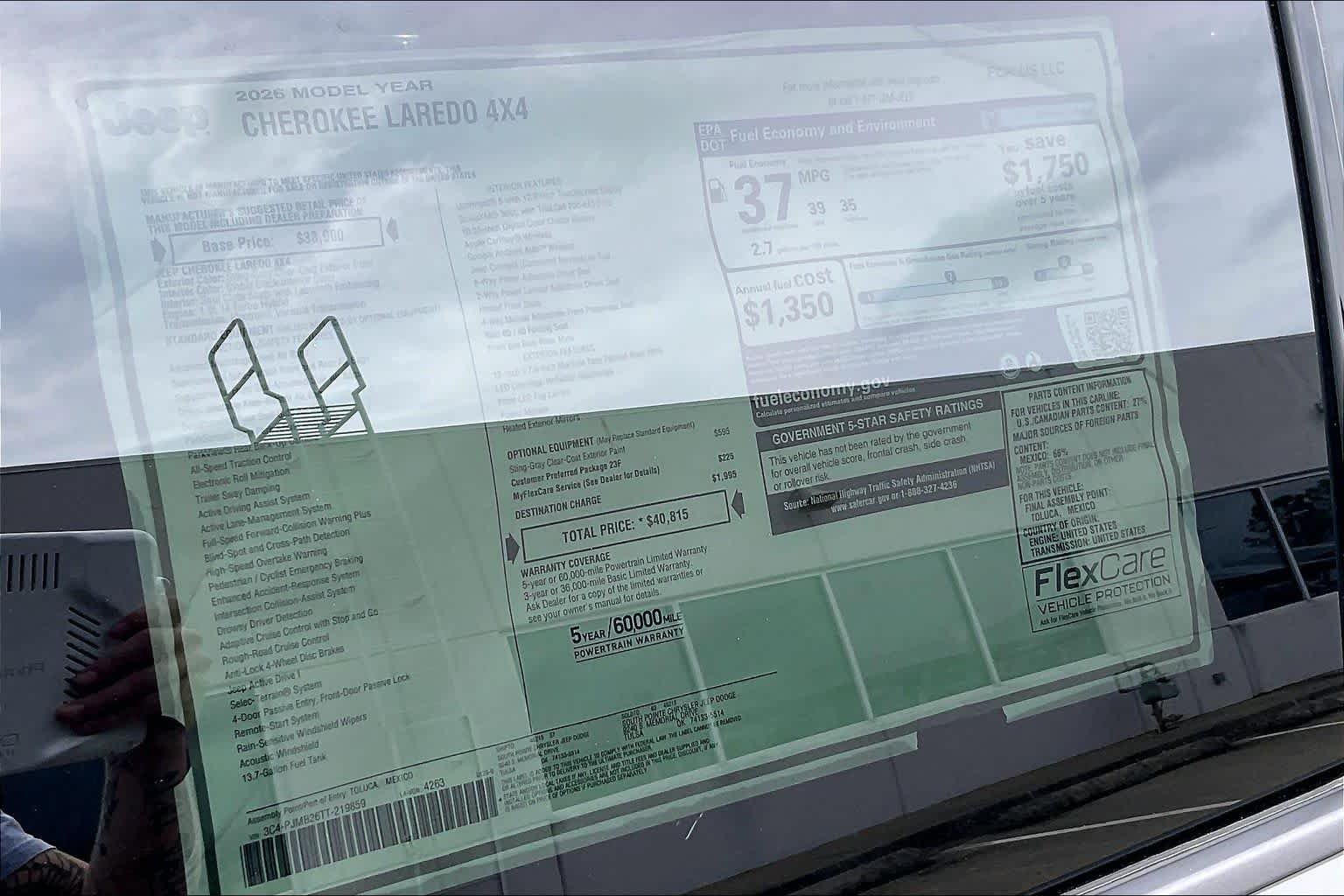 New 2026 Sting-Gray Clear-Coat Exterior Paint Jeep Laredo image 19