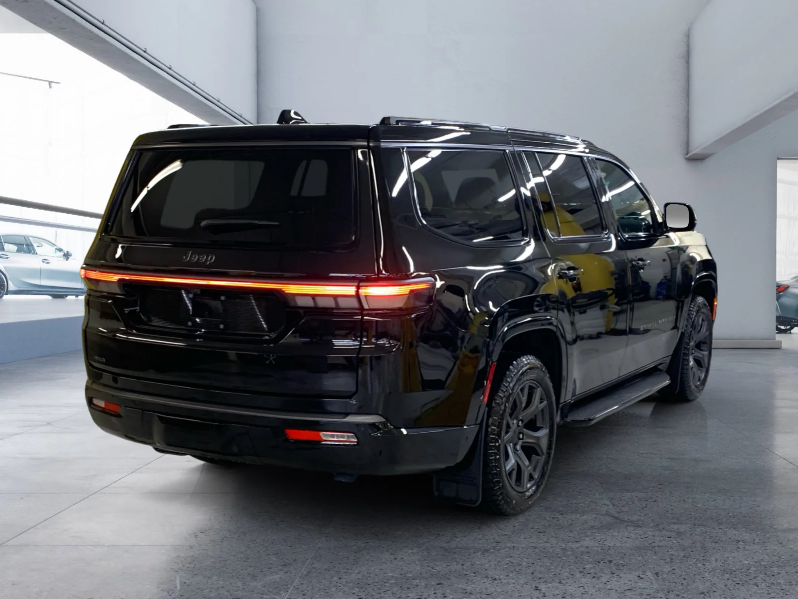 New 2026 Diamond Black Crystal Pearl Jeep Upland image 5