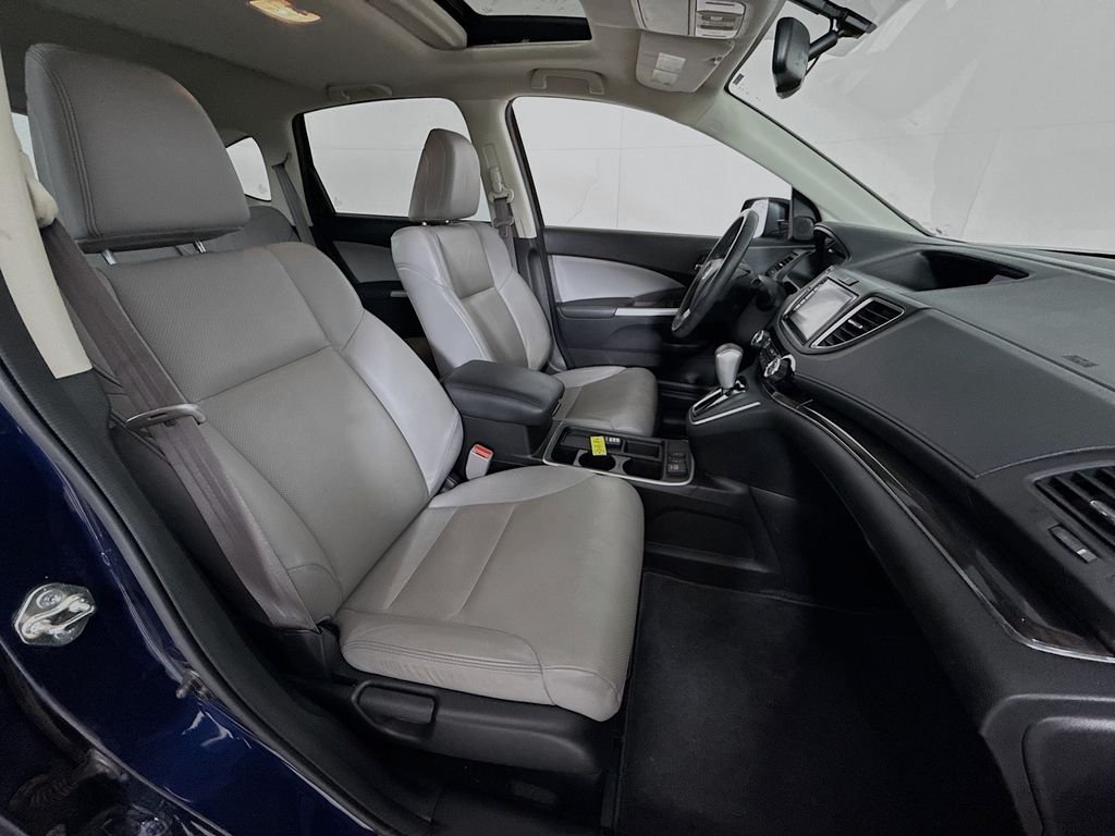 Used 2015 Obsidian Blue Pearl Honda EX-L image 29
