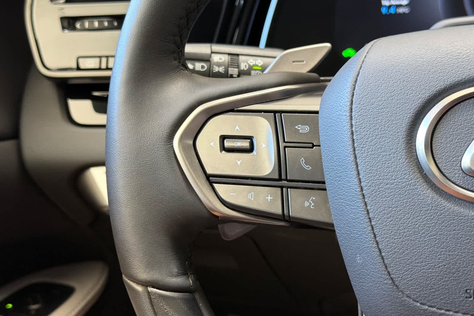 2026 Lexus RX Hybrid 350h - Photo 26