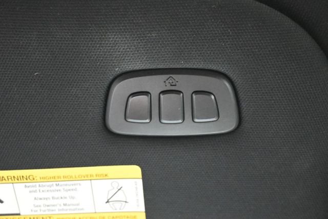 Used 2020 White Ford Limited image 49