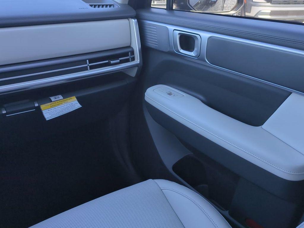New 2026 Black Hyundai SEL image 20