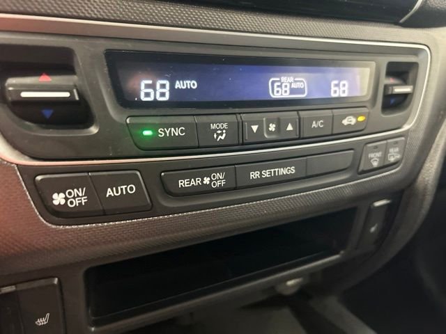 Certified Used 2025 Platinum White Pearl Honda RTL image 23