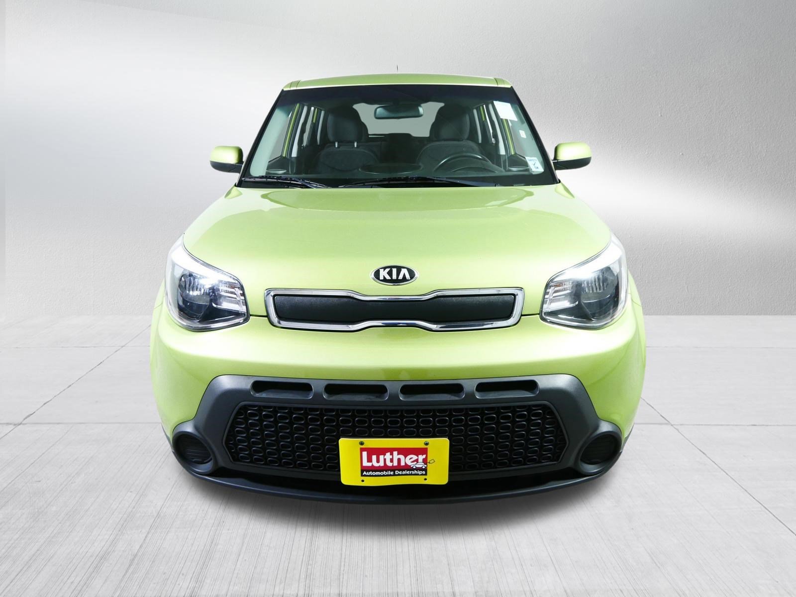 Used 2015 Kia Soul Base with VIN KNDJN2A22F7814300 for sale in Brooklyn Center, MN