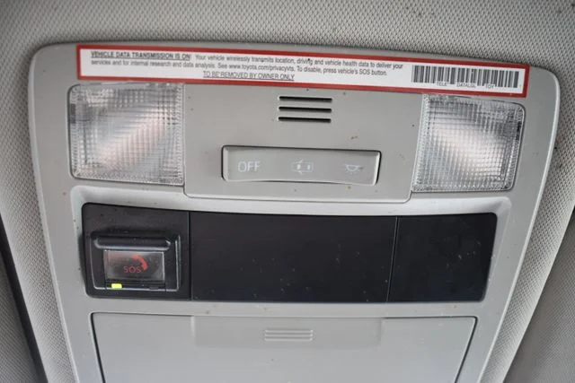 Used 2021 Green Toyota SR5 image 31