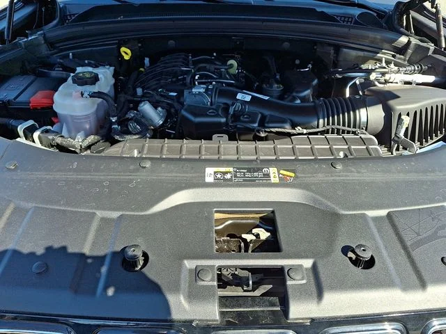 Used 2023 Gray Metallic Jeep Limited image 28