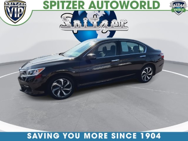 Used 2016  Honda EX image 9