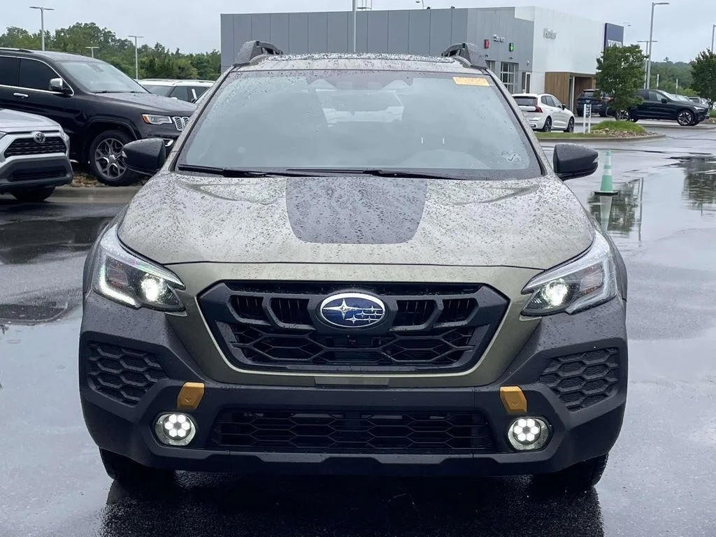Certified Used 2025 Autumn Green Metallic Subaru Wilderness image 22