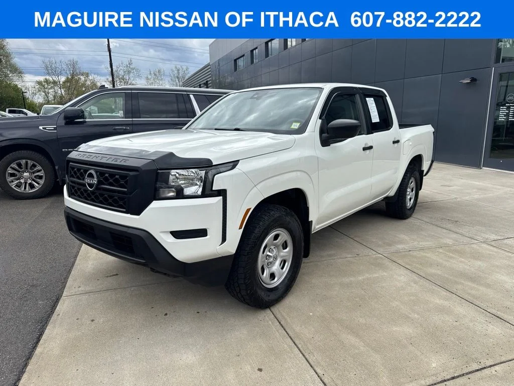 2022 Nissan Frontier S Crew Cab 4x4's photo