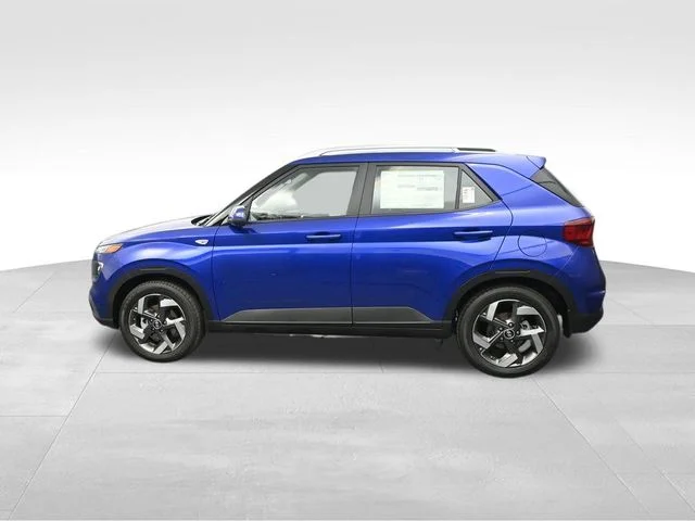 Used 2025 Blue Hyundai SEL image 6