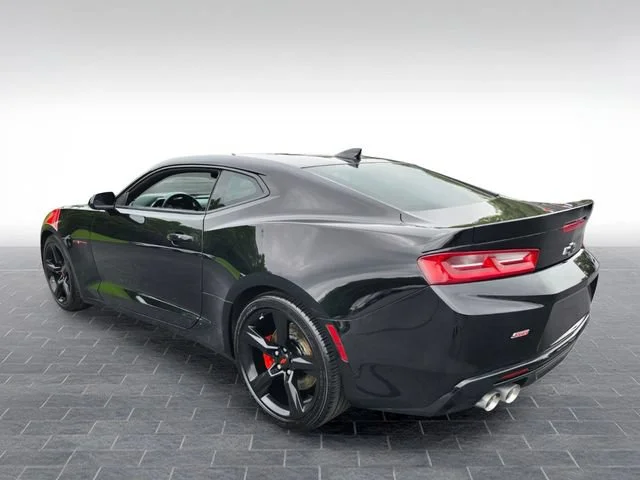 Used 2018 BLACK Chevrolet 1SS image 5