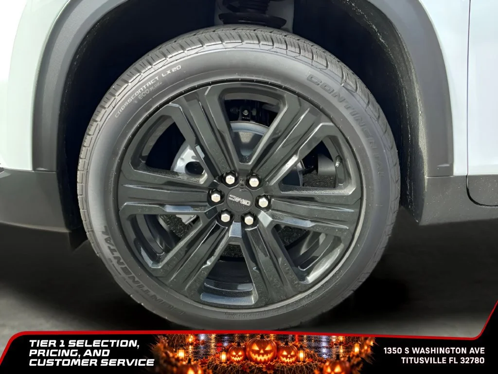 New 2026 Summit White GMC Elevation image 23