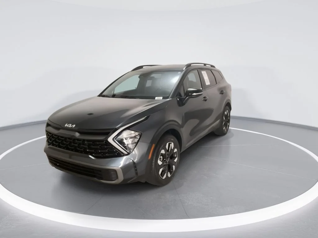 Used 2023 Gray Kia X-Line image 5