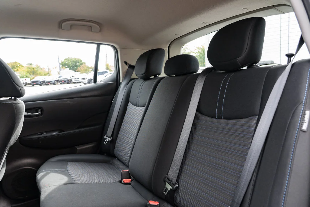 Used 2025 Blue Nissan S image 23