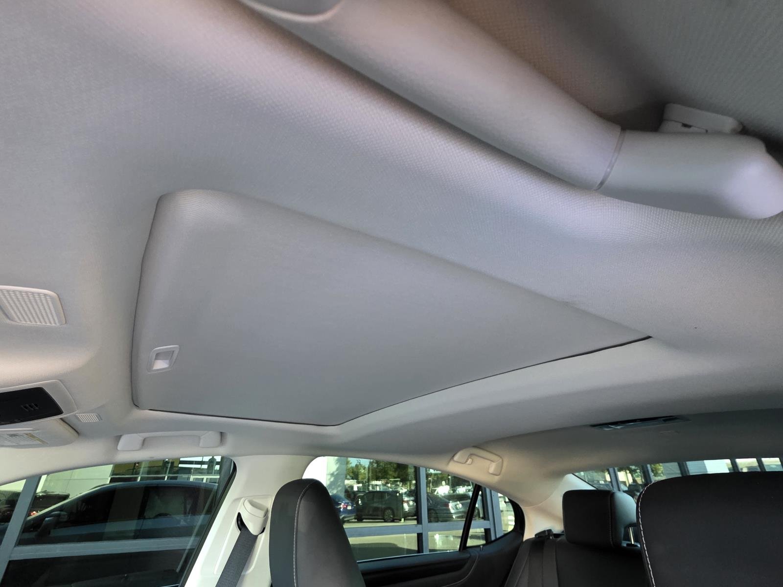 Certified Used 2025 White Pearl Lexus 350 image 7