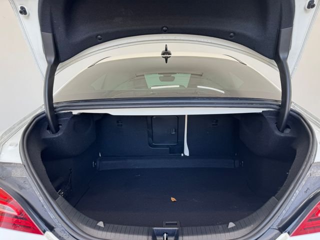 Used 2018 Polar White Mercedes-Benz CLA 250 image 7