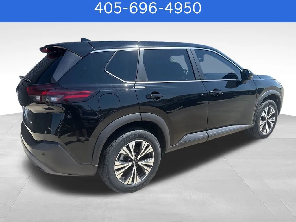 Pre-Owned 2022 Nissan Rogue SV