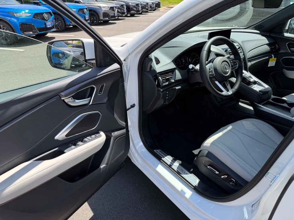 New 2026 Platinum White Pearl Acura  image 12