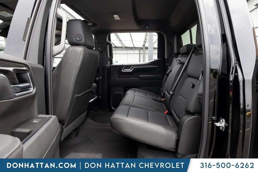 2026 Chevrolet Silverado 1500 LTZ - Photo 17